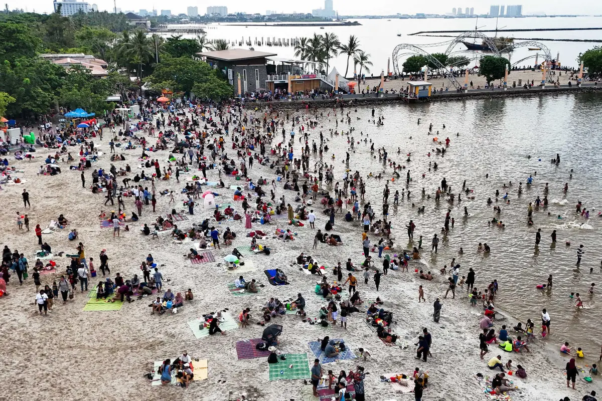 Hari Kedua Lebaran 2025, Pantai Ancol Taman Impian Dikunjungi 55 Ribu Orang
