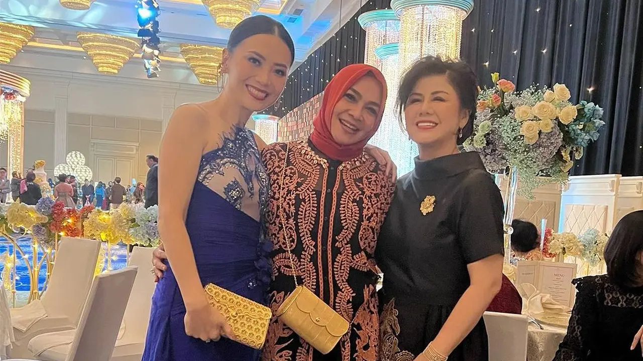 [Fimela] Ibu Nagita Slavina