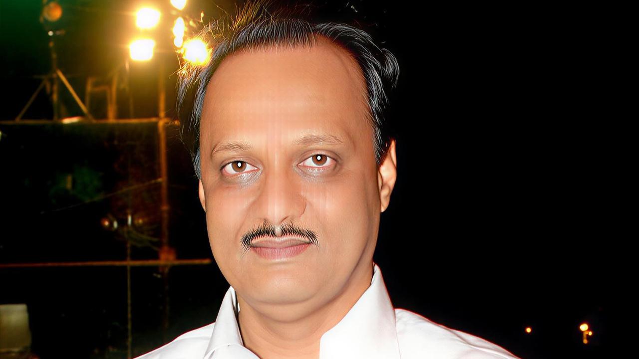Plane Crash in India Kills Deputy Chief Minister Ajit Pawar, Five People Die