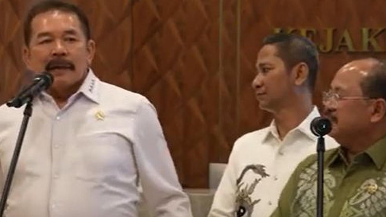 VIDEO: Keras! Ketua KY Singgung Presiden Prabowo Soal 3 Hakim PN Surabaya "Karir Mereka Berakhir"