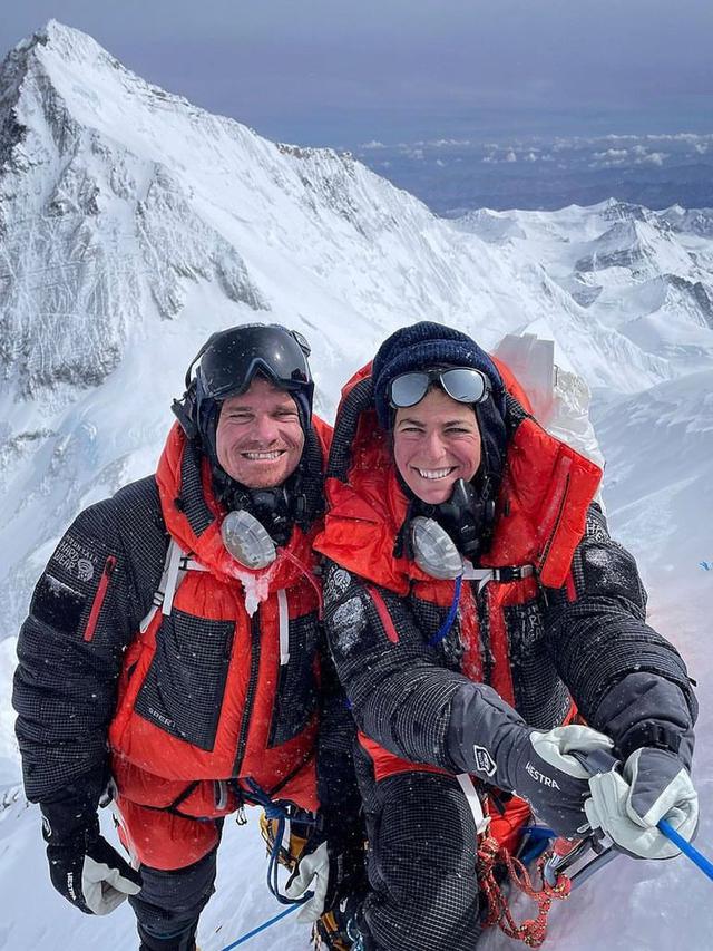 Scott Lehmann dan Shayna Unger