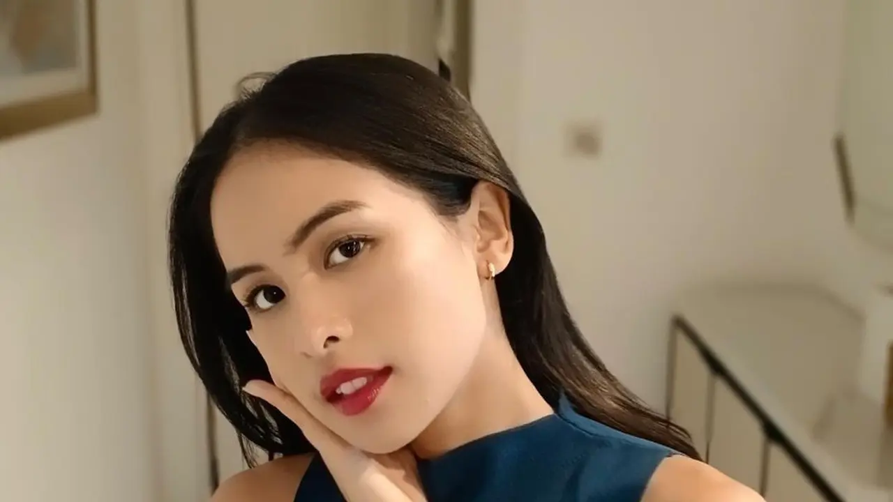 Makeup Maudy Ayunda