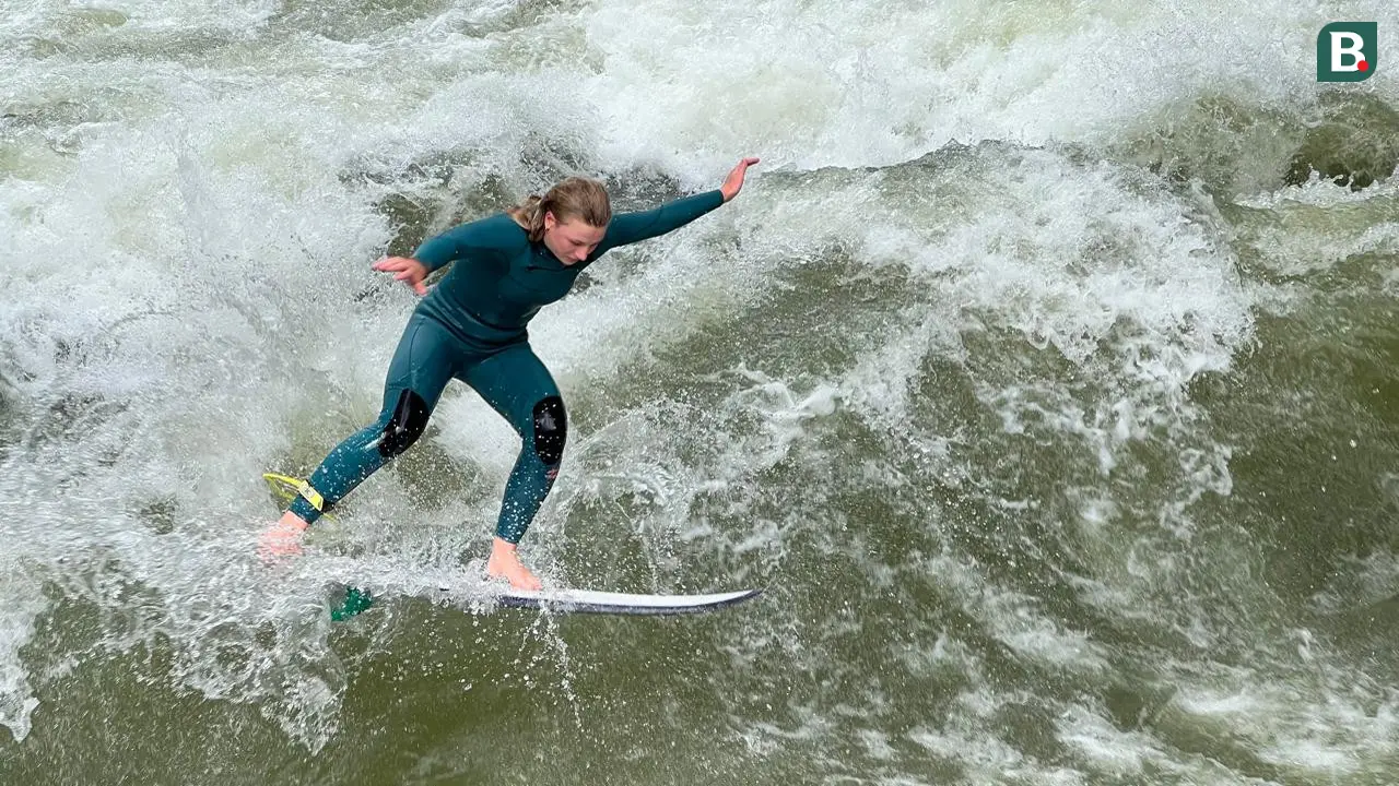 Peselancar, Eisbach, Munchen