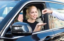 7 tips agar tidak terjebak penipuan saat menggunakan jasa rental mobil.