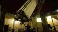 Teropong Zeiss di Observatorium Bosscha. (Huyogo Simbolon)