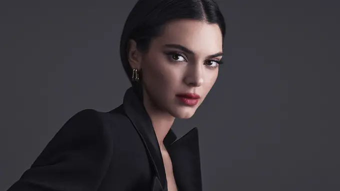 Kendall Jenner Dinobatkan jadi Global Brand Ambassador Terbaru L’Oreal Paris