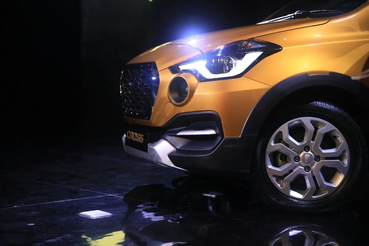 Datsun Cross (@ediweente/oto.com)