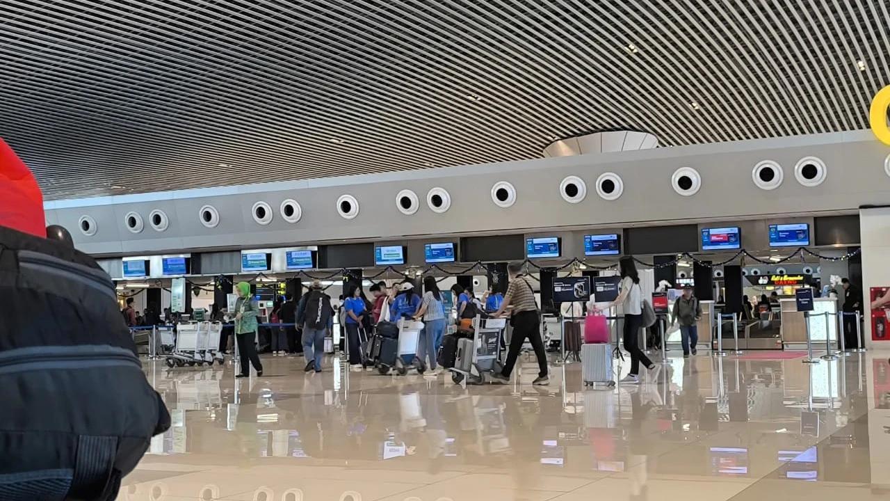 Puncak Arus Mudik di Bandara Sultan Hasanuddin Diprediksi Capai 37.344 Penumpang