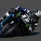 Pembalap Monster Energy Maverick Vinales saat latihan bebas ketiga (FP3) MotoGP Valencia di Sirkuit Ricardo Tormo, Sabtu (16/11/2019). Vinales menempati posisi keenam pada FP3 MotoGP Valencia. (PIERRE-PHILIPPE MARCOU/AFP)