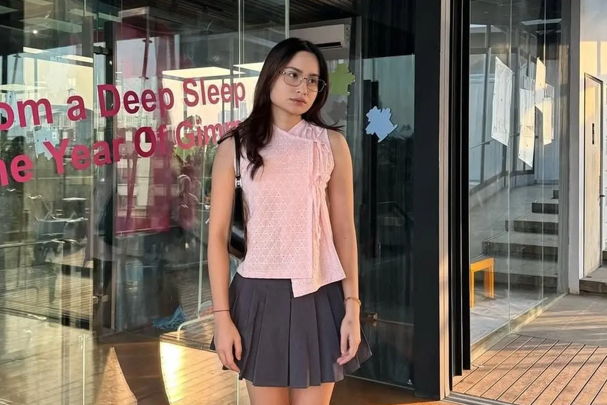 Ilustrasi Satine Zaneta