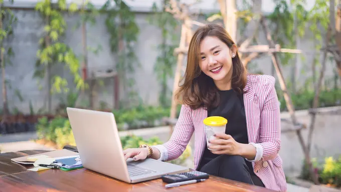 perempuan mandiri itu