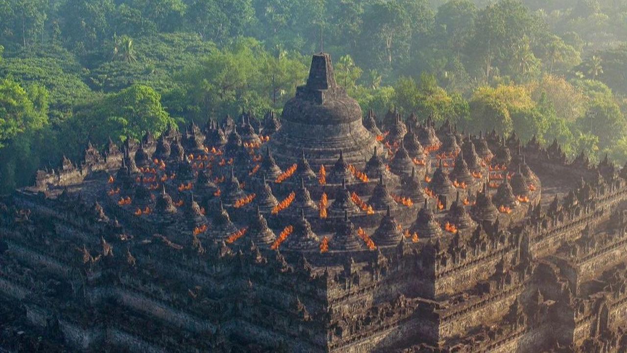 Kawasan Borobudur menjadi salah satu tujuan wisata populer di Magelang, Jawa Tengah.