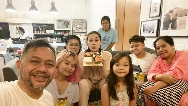 Potret Perayaan Ulang Tahun Ke-8 Syanala, Anak Ketiga Mona Ratuliu dan Indra Brasco