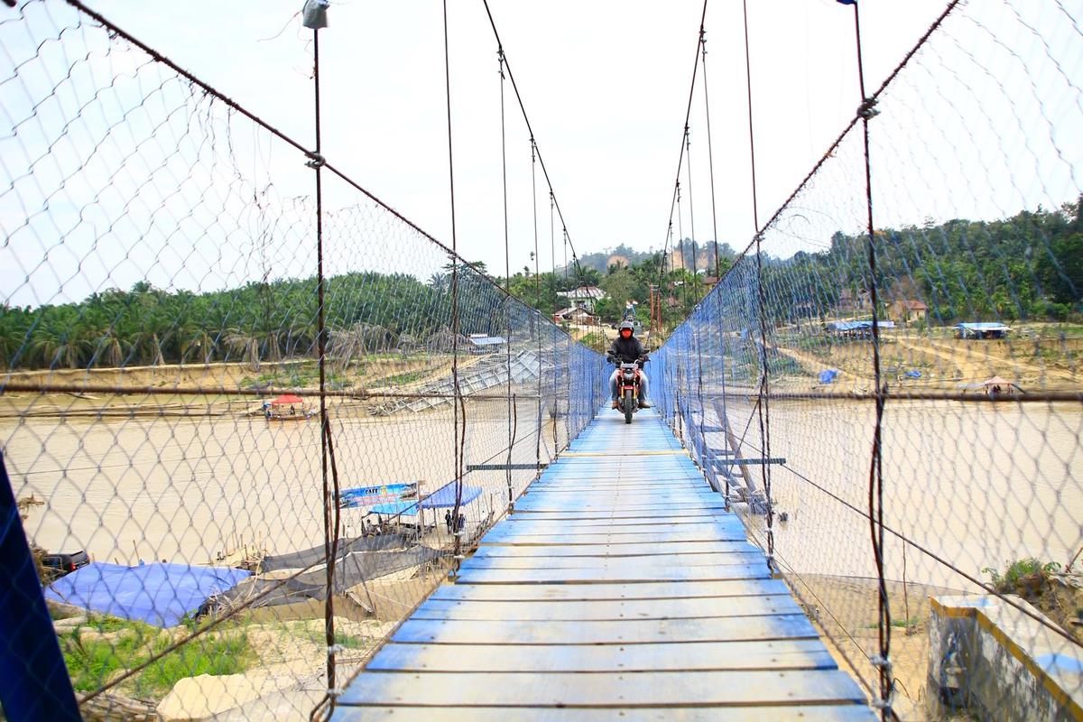 Jembatan Gantung Lubuk Sidup Pulihkan Nadi Ekonomi dan Mobilitas Masyarakat di Aceh Tamiang
