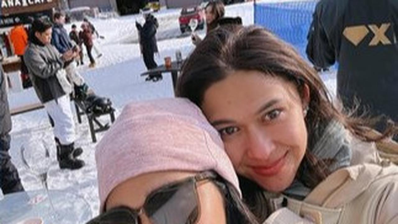 7 Potret Liburan Naysila Mirdad ke Niseko-Jepang, Asyik Main Ski Bersama Nana Mirdad - Kompak Tampil Cantik di Tengah Cuaca Dingin