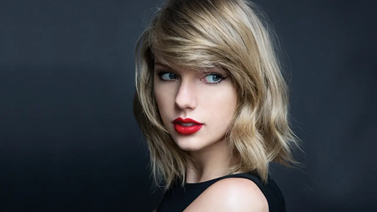 [Bintang] Taylor Swift