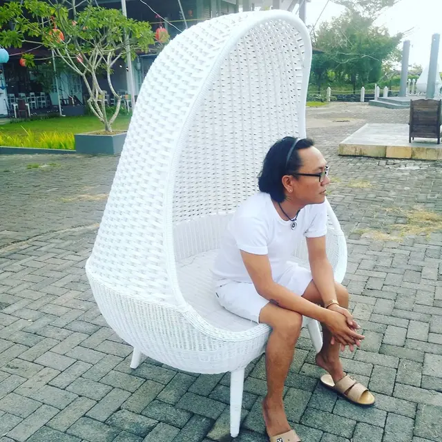 Mirip dengan Ari Lasso, Ini 7 Potret Kevin Tan yang Sedang Viral