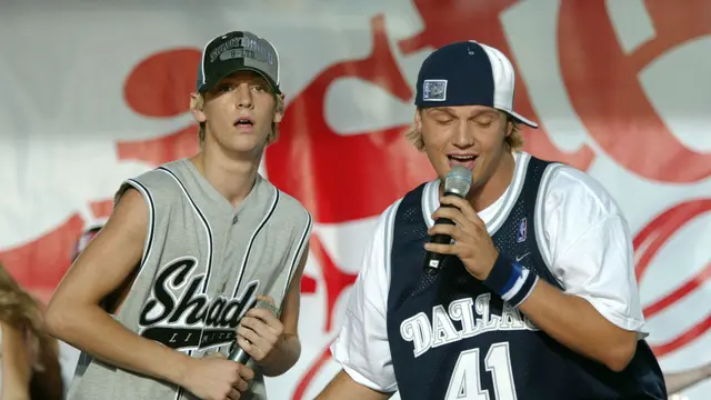 Melihat Kembali Aksi Panggung Aaron Carter