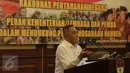 Menteri Pertahanan Ryamizard Ryacudu ketika memberikan sambutan dalam Rakornas Pertahanan Negara di Jakarta, Kamis (3/12). Rakornas tersebut bertema Peran Kementerian/Lembaga dan Pemda dalam mendukung Penyelenggaraan Hanneg. (Liputan6.com/Faizal Fanani)