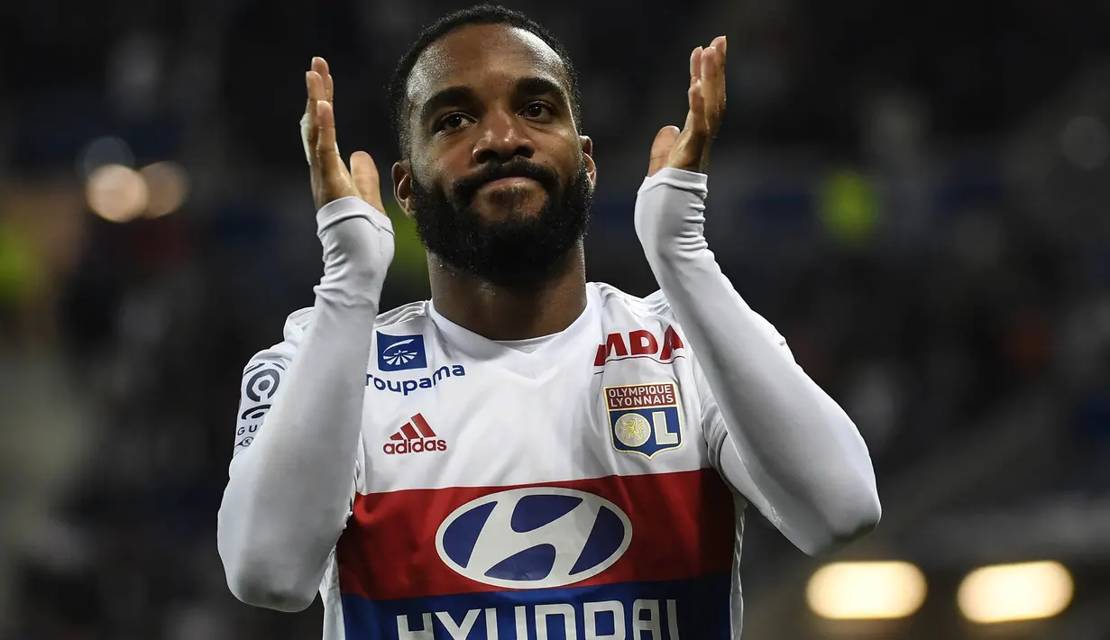 Arsenal resmi mendatangkan Alexander Lacazette dari Lyon dengan total banderol 53 juta poundsterling dengan kontrak lima musim. (AFP/Philippe Desmazes)