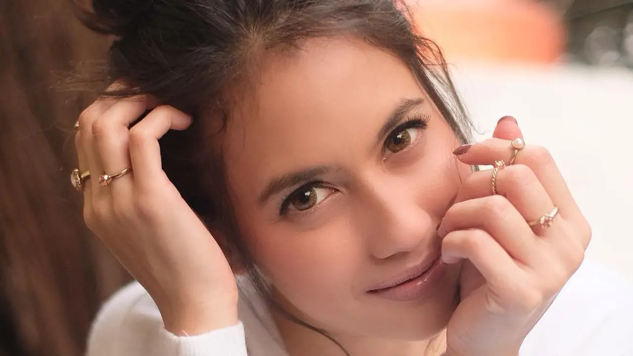 Pevita Pearce