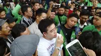 Pengendara Gojek memadati kantor pusat di Kemang, Jakarta Selatan (Liputan6.com/ Putu Merta Surya Putra)