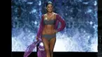 Miss Filipina Pia Alonzo Wurtzbach mengenakan busana renang saat mengikuti gelaran Miss Universe 2015 di The AXIS Las Vegas, AS, Minggu (20/12). Wurtzbach dinobatkan menjadi pemenang Miss Universe 2015. (REUTERS/Steve Marcus)