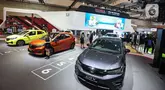 Suasana booth Honda saat mendemonstrasikan produk terbarunya pada Gaikindo Indonesia International Auto Show (GIIAS) 2024 di ICE BSD, Kabupaten Tangerang, Rabu (17/7/2024).  (Liputan6.com/Angga Yuniar)