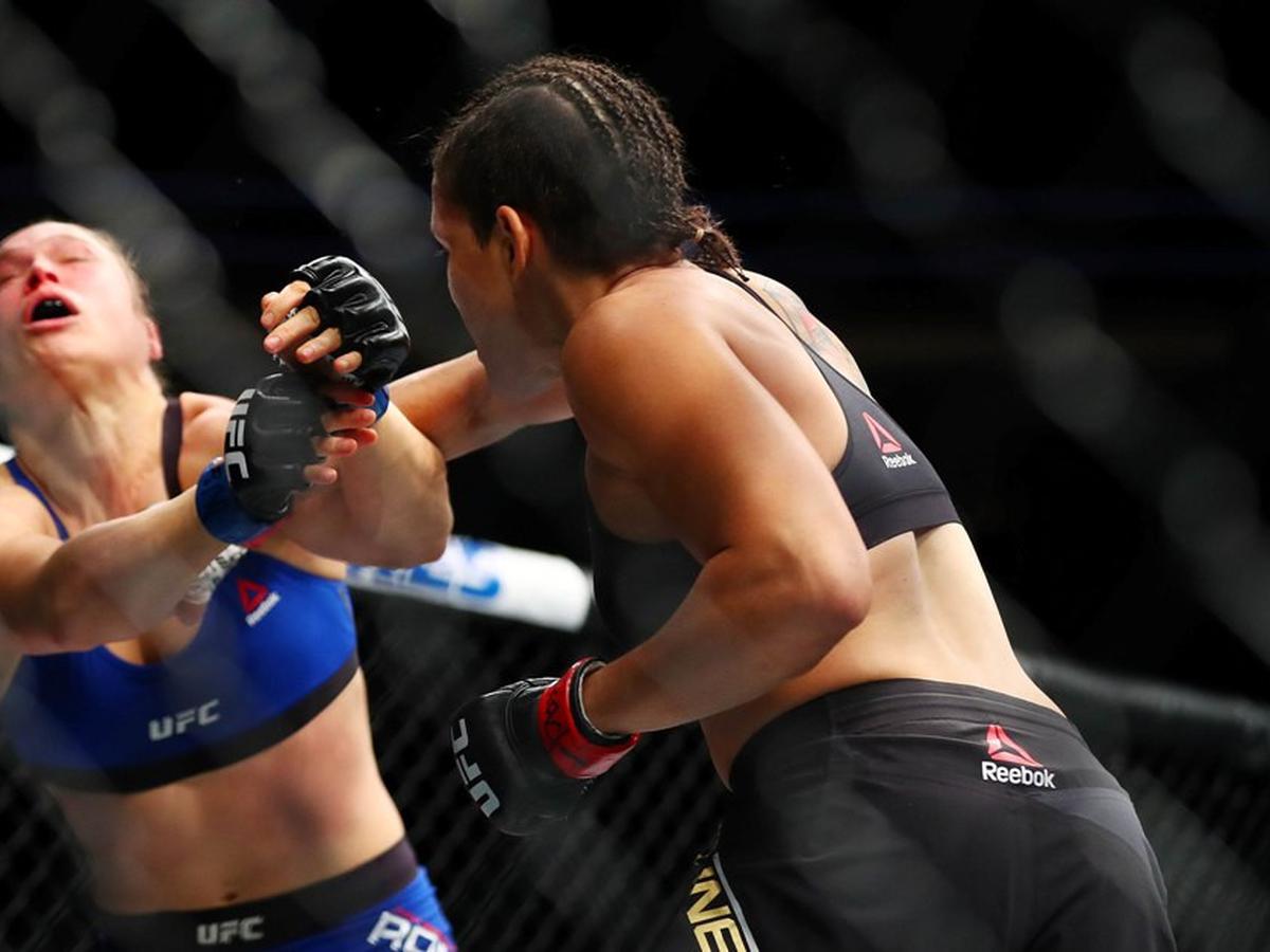 Lebron James Dan Kobe Bryant Beri Dukungan Untuk Ronda Rousey Ragam Bola Com