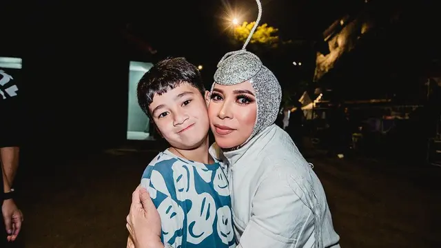 Melly Goeslaw dan Rafthar