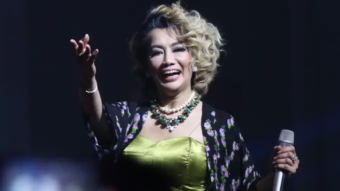 [Bintang] Reza Artamevia