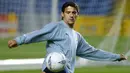 Dejan Stankovic. Didatangkan dari Red Star Belgrade pada awal musim 1998/1999 dan meninggalkan Lazio setelah musim 2003/2004. Selama total 6 musim telah bermain sebanyak 208 penampilan dan mencetak 33 gol. Saat ini menjadi manajer tim Red Star Belgrade. (AFP/Adrian Dennis)