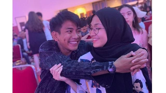 6 Momen Mesra Angga Putra Anak Langit Dan Istri Setelah Menikah Hot Liputan6 Com