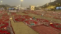 Sampah tertinggal di Muzdalifah setelah seluruh jemaah haji Indonesia diberangkatkan ke Mina, 28 Mei 2026. (dok. Media Center Haji)