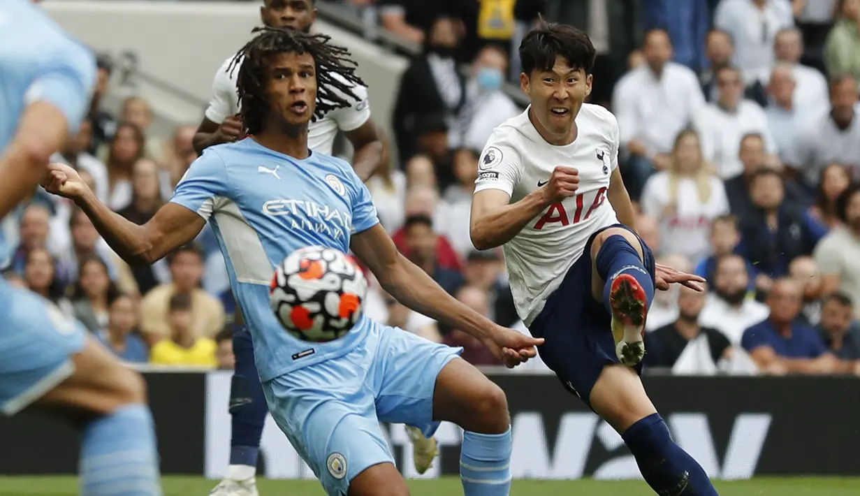 <p>Manchester City. Dari total 15 kali pertemuan dengan Manchester City di semua ajang, Son Heung-min berhasil mencetak 7 gol dan 3 assist serta membawa Tottenham Hotspur 8 kali menang, 1 kali imbang dan 6 kali kalah. Gol terakhir ke gawang Manchester City dicetak pada pekan pertama Liga Inggris musim 2021/2022, 15 Agustus 2021 dalam laga yang berkesudahan 1-0. (AFP/Adrian Dennis)</p>