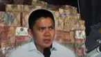 Pemerintah terus menyalurkan bantuan untuk korban bencana di Nusa Tenggara Timur (NTT) atas instruksi Presiden Prabowo Subianto. Hingga hari kelima pascabencana, total 253 ton logistik telah dikirimkan ke lokasi terdampak, Rabu (19/8/2026). Sekretaris Kabinet (Seskab) Teddy Indra Wijaya menyebut...