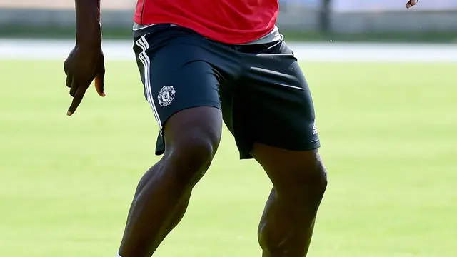 Romelu Lukaku mengikuti sesi latihan bersama Manchester United (MU). 