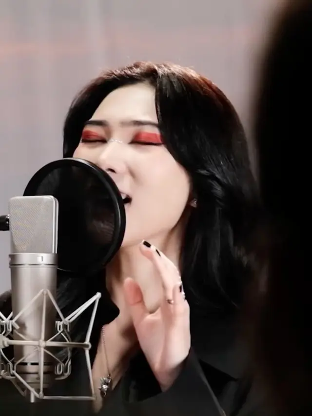 Isyana Sarasvati. (Foto: Dok. Instagram @iwanfals)