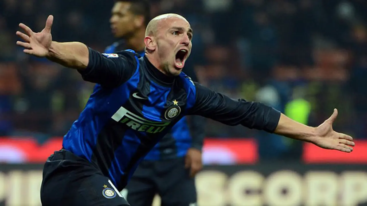 esteban-cambiasso-130927b.jpg