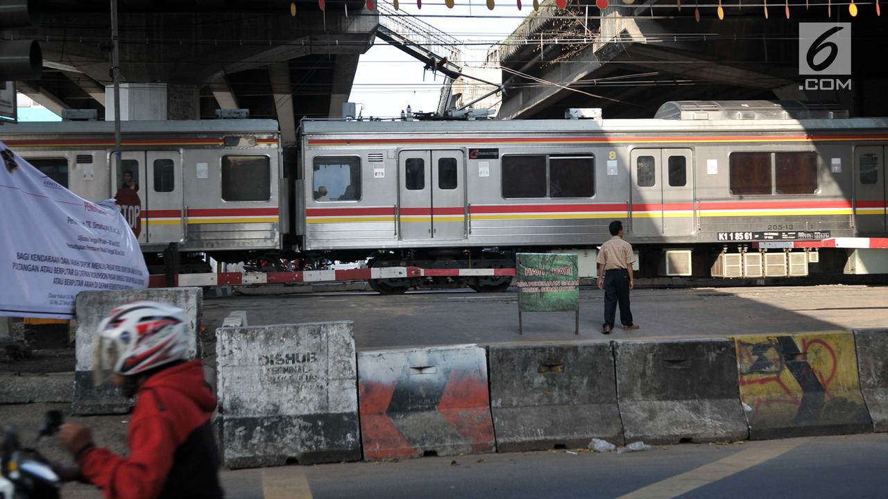 Perlintasan Tanjung Barat Ditutup Permanen