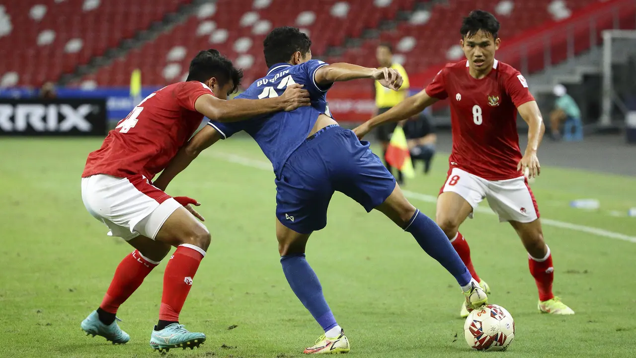 Foto: Kena Mental, Timnas Indonesia Langsung Tertekan dan Takluk 0-4 dari Thailand di Leg Pertama Final Piala AFF 2020