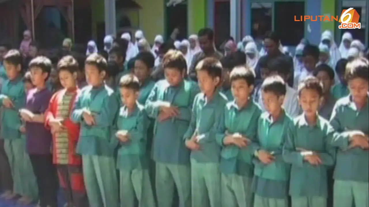pelajar-doa-bersama-130820a.jpg