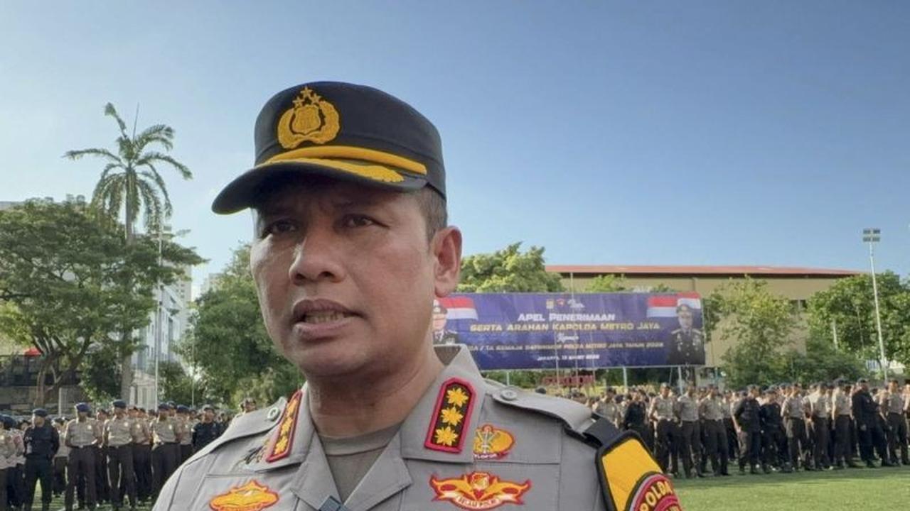 Rismon Sianipar Wajib Lapor, Polda Metro Jaya Tegaskan Tak Bisa Diwakilkan Meski Ajukan RJ