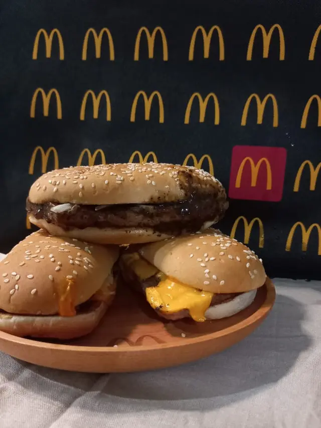 Mendapatkan Peruntungan di 2022 dengan Menu Prosperity Burger yang Legendaris