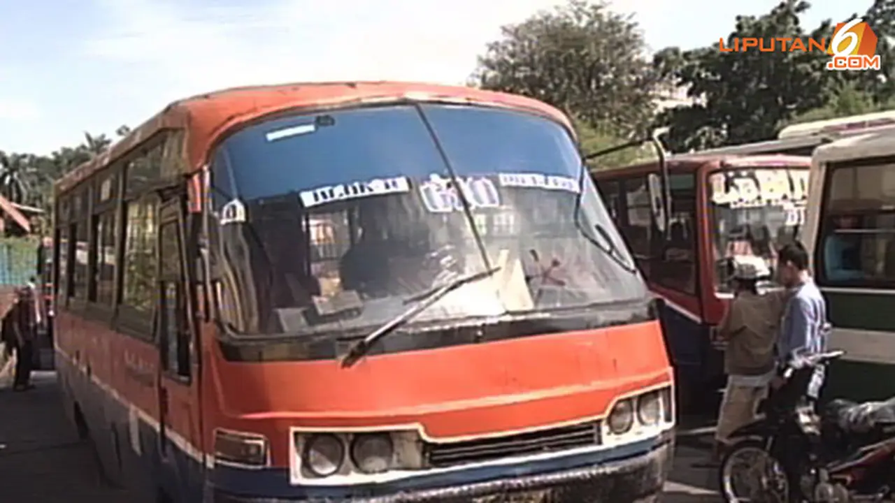 tertib-kopaja-130727b.jpg