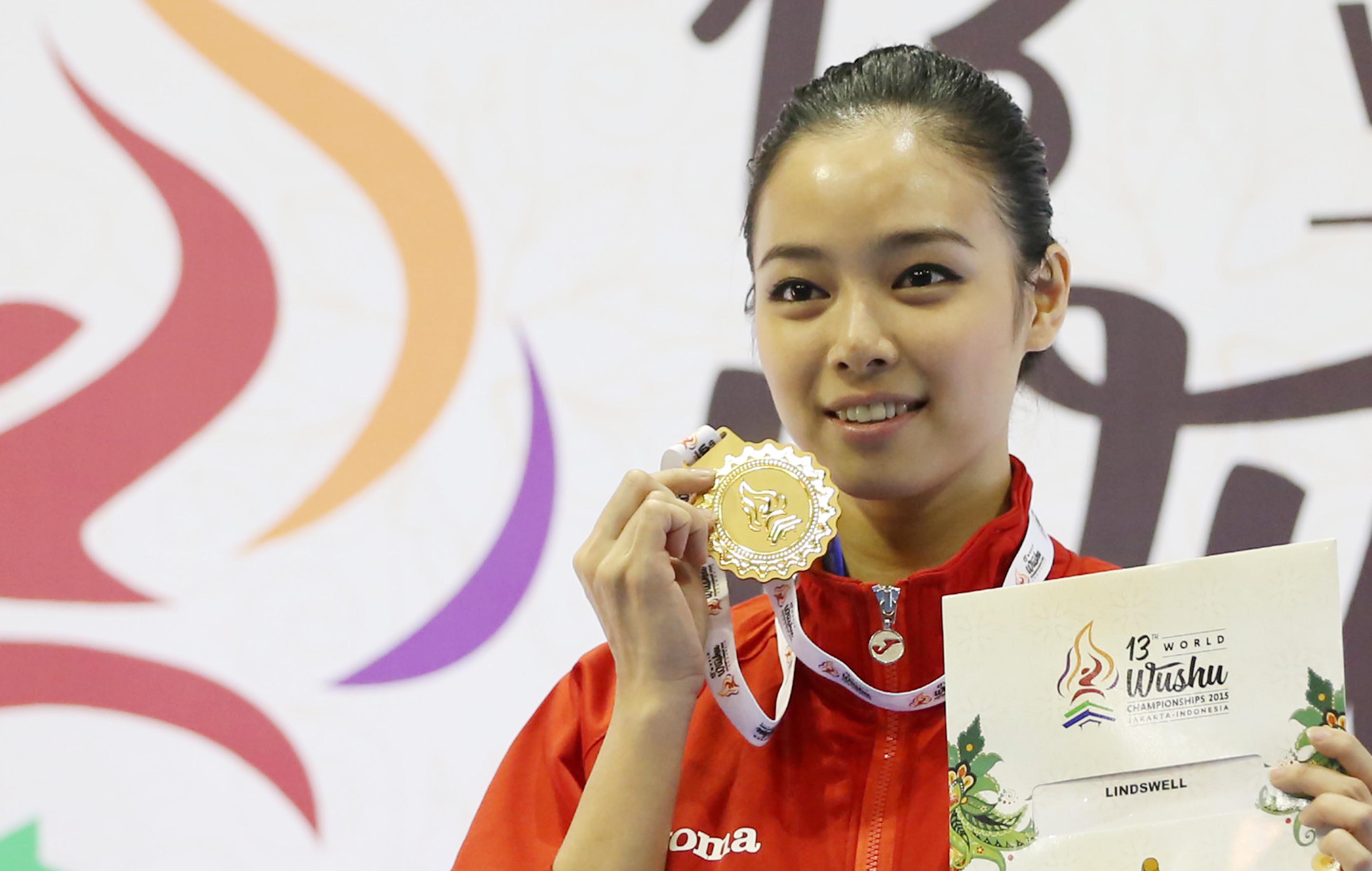 Lindswell Kwok. (Bola.com/Nicklas Hanoatubun)