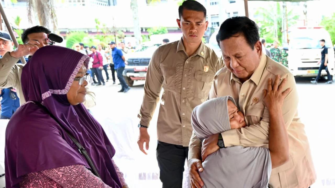 Temui Korban Banjir di Tapanuli Tengah, Presiden Prabowo: Mereka Masih Syok