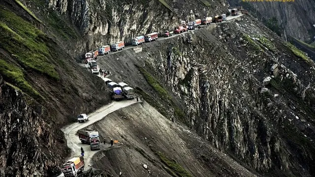 Suka Tantangan, 6 Jalur Transportasi Ini Bisa Memacu Adrenalin