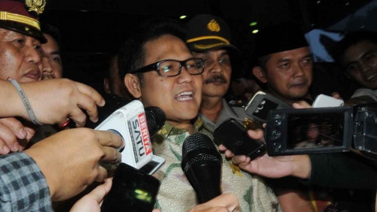 Semringah Cak Imin usai delapan jam diperiksa KPK