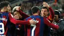 Pemain senior Sergi Roberto menjadi penentu kemenangan Barcelona di menit ke-83. Manfaatkan umpan terobosan Lewandowski, dia mengubah skor menjadi 3-2. Skor ini tak berubah sampai pertandingan berakhir. (AP Photo/Joan Monfort)